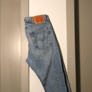 512 Levi Jeans in light wash (31/30)